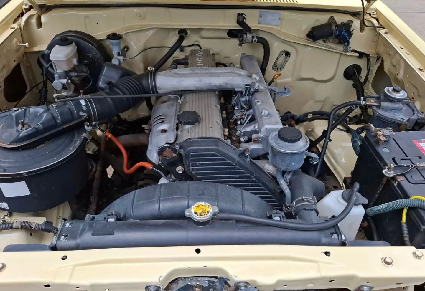 Toyota Land Cruiser Pick Up Local Assembly 😲 QUICK SALE. Cars from 150K, 30% Deposit lipa pole pole. Hire purchase installments HP. UpTo 70% financing/finance NO CRB STATUS CHECK Trade in OK