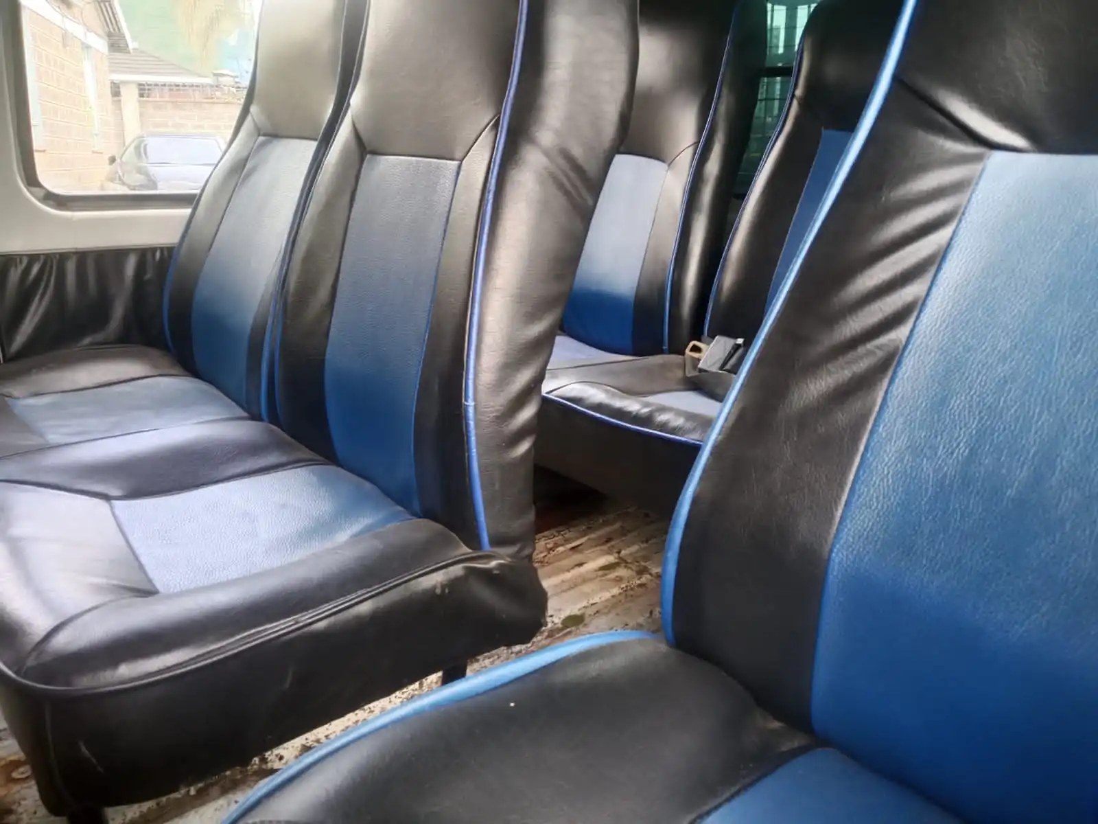 Nissan Vanette 330K Negotiable wow 😲 QUICK SALE. Cars from 150K, 30% Deposit lipa pole pole. Hire purchase installments HP. UpTo 70% financing/finance NO CRB STATUS CHECK Trade in OK