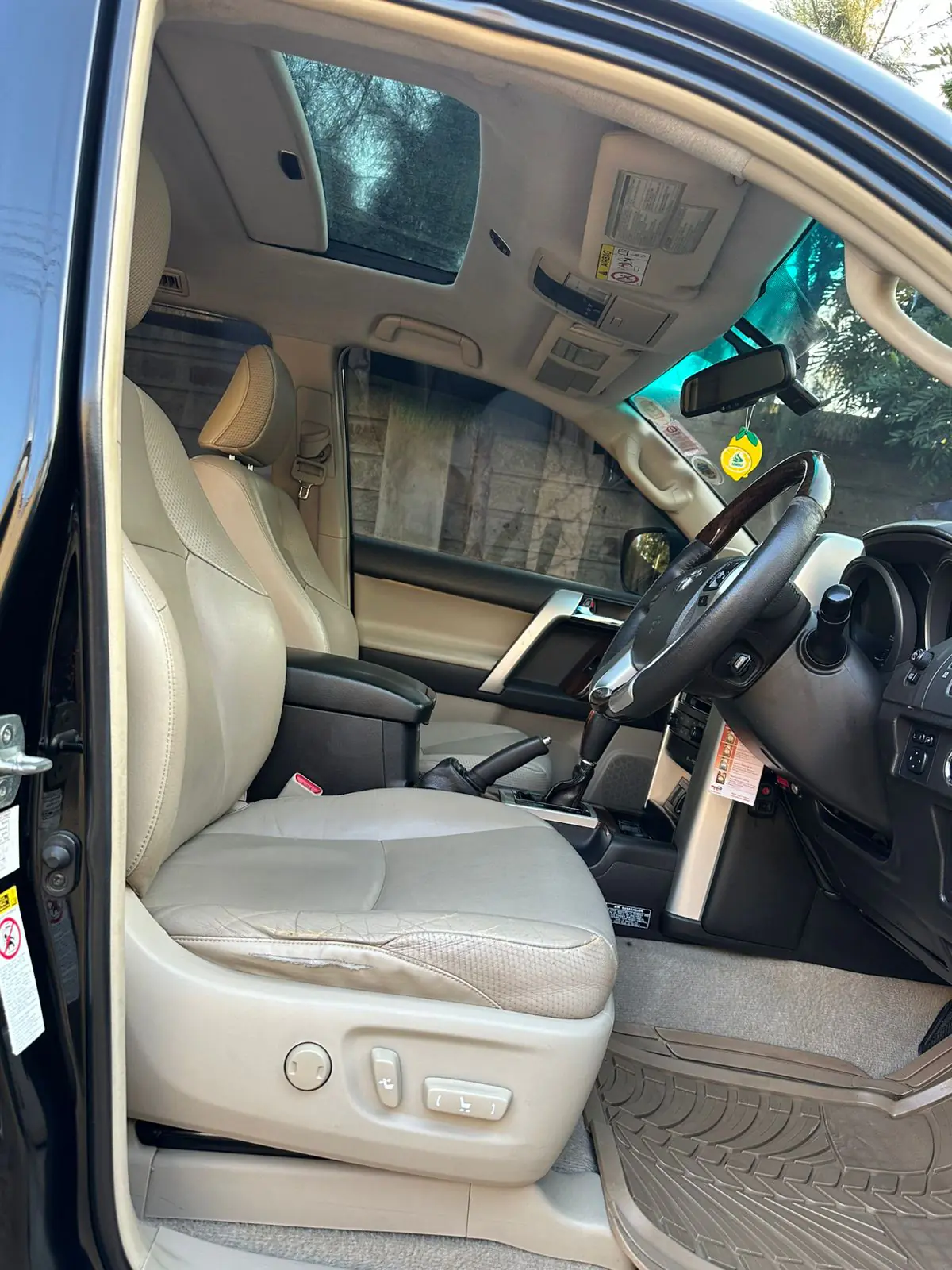 TOYOTA PRADO J150 SERIES VX-L Quick Sale. Cars from 150K, 30% Deposit lipa pole pole. Hire purchase installments HP. UpTo 70% financing/finance NO CRB STATUS CHECK Trade in OK