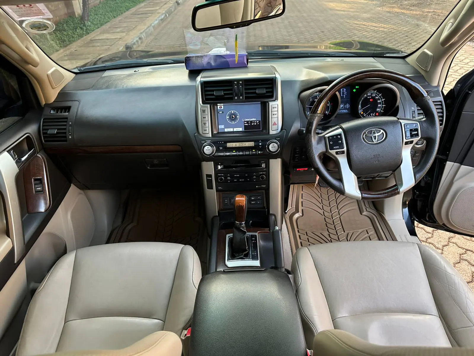 TOYOTA PRADO J150 SERIES VX-L Quick Sale. Cars from 150K, 30% Deposit lipa pole pole. Hire purchase installments HP. UpTo 70% financing/finance NO CRB STATUS CHECK Trade in OK