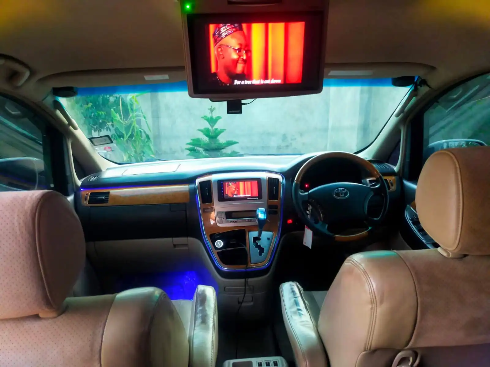 Toyota Alphard 😲 QUICK SALE. Cars from 150K, 30% Deposit lipa pole pole. Hire purchase installments HP. UpTo 70% financing/finance NO CRB STATUS CHECK Trade in OK