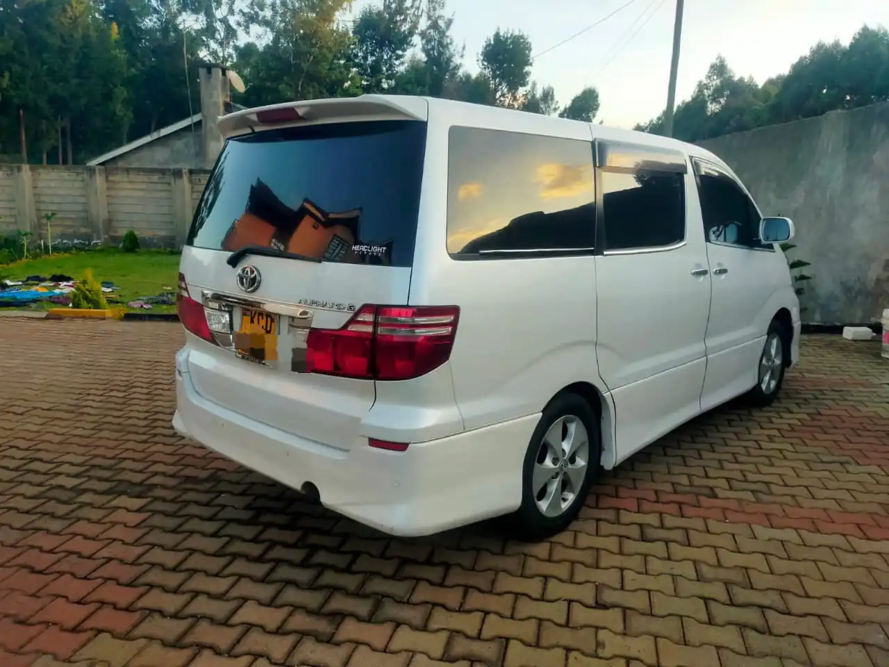 Toyota Alphard 😲 QUICK SALE. Cars from 150K, 30% Deposit lipa pole pole. Hire purchase installments HP. UpTo 70% financing/finance NO CRB STATUS CHECK Trade in OK