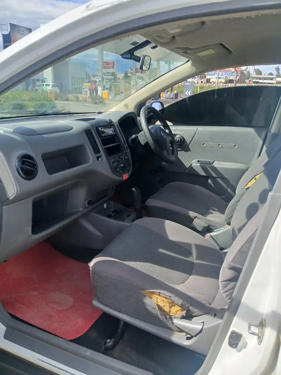 Nissan Nissan 😲 QUICK SALE. Cars from 150K, 30% Deposit lipa pole pole. Hire purchase installments HP. UpTo 70% financing/finance NO CRB STATUS CHECK Trade in OK