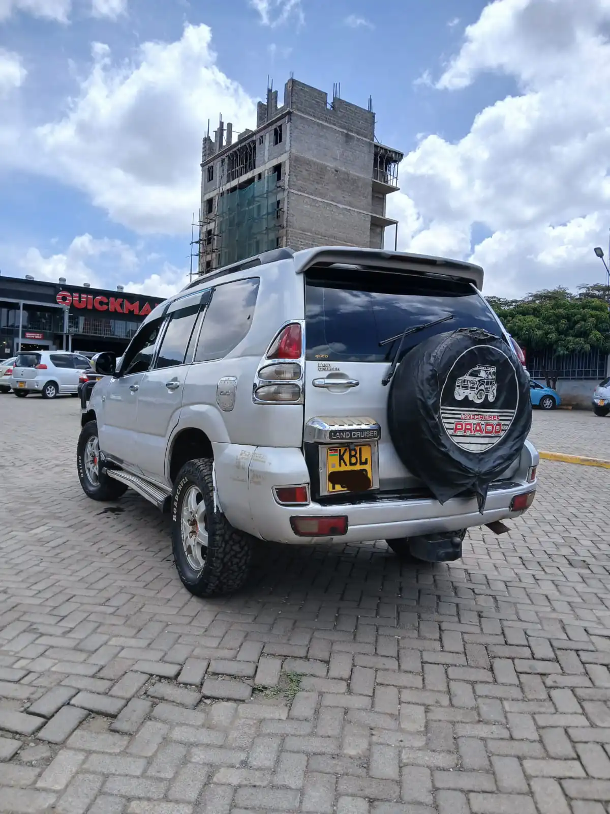 TOYOTA PRADO J120 SERIES 1.1M Diesel ONLY 😲 Quick Sale. Cars from 150K, 30% Deposit lipa pole pole. Hire purchase installments HP. UpTo 70% financing/finance NO CRB STATUS CHECK Trade in OK