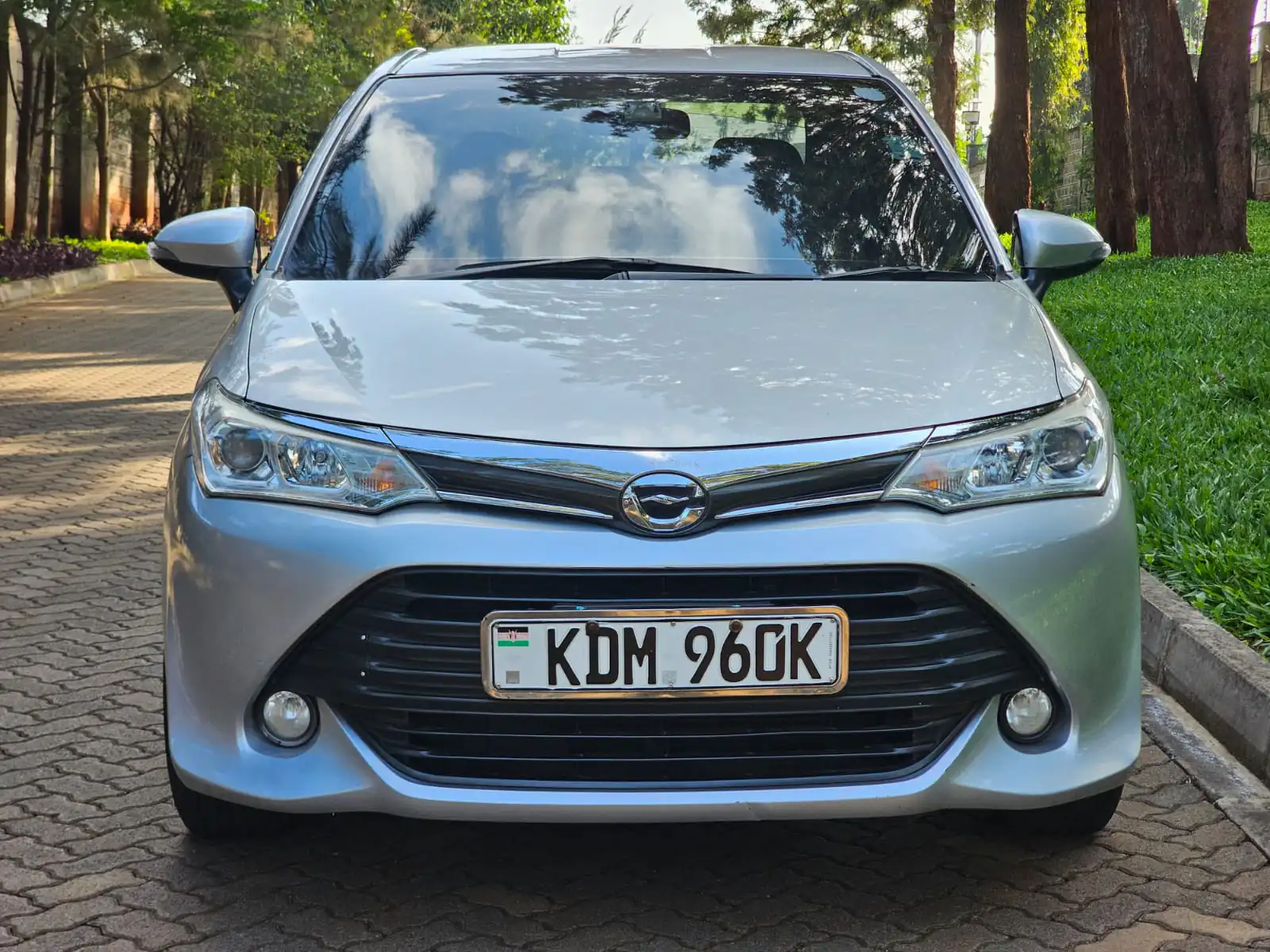 TOYOTA Corolla Axio New Shape 😲 QUICK SALE. Cars from 150K, 30% Deposit lipa pole pole. Hire purchase installments HP. UpTo 70% financing/finance NO CRB STATUS CHECK Trade in OK