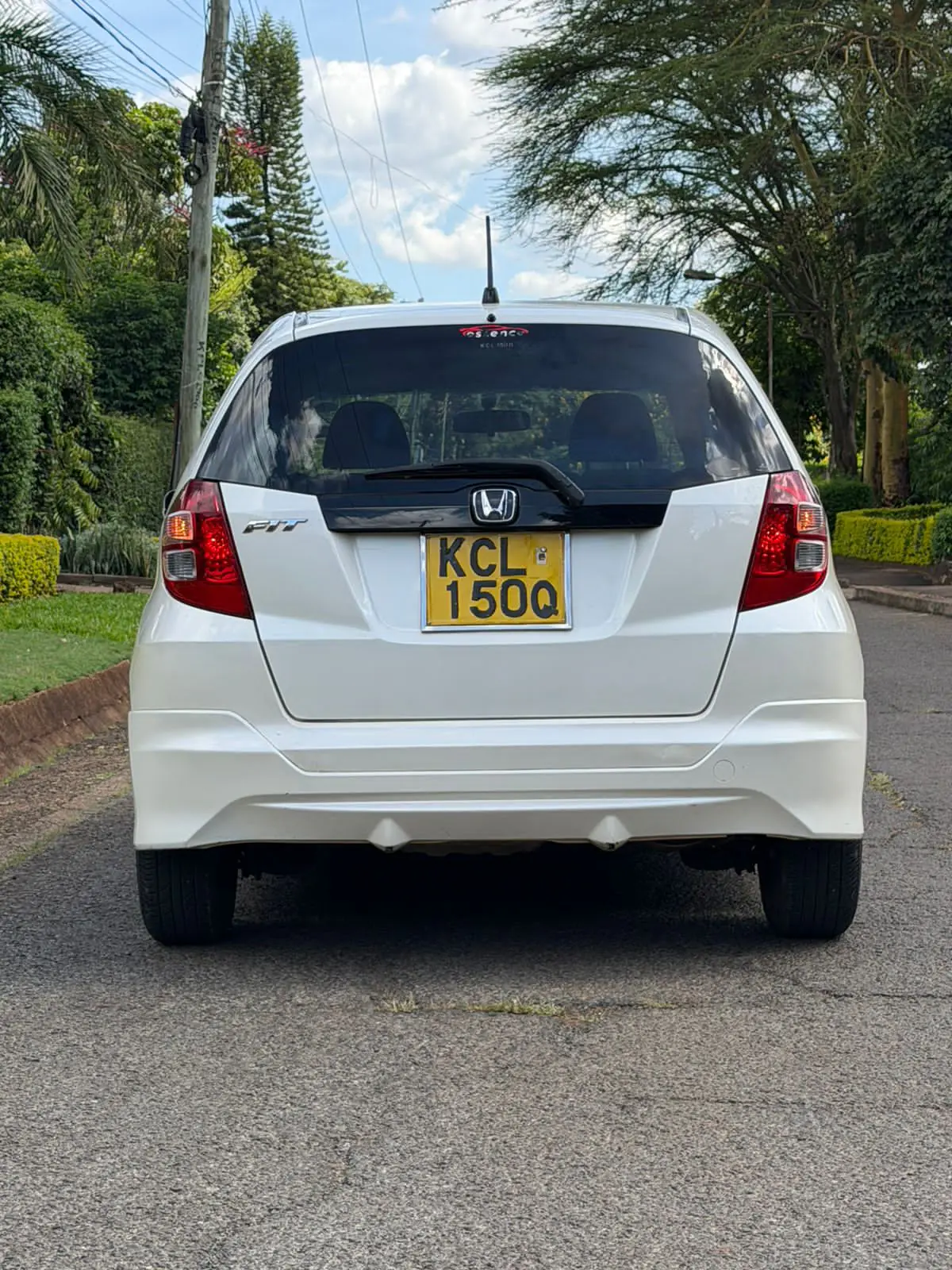 Honda Fit Very Clean 😲 QUICK SALE. Cars from 150K, 30% Deposit lipa pole pole. Hire purchase installments HP. UpTo 70% financing/finance NO CRB STATUS CHECK Trade in OK