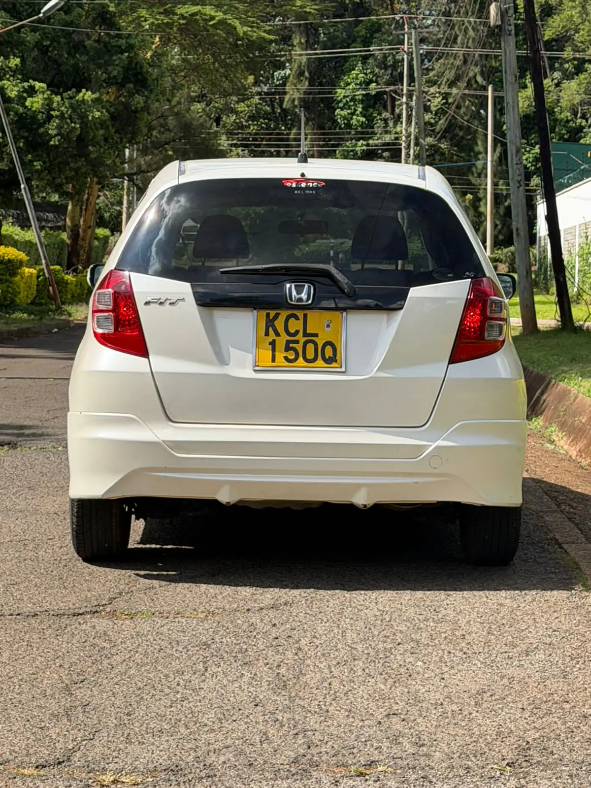 Honda Fit Very Clean 😲 QUICK SALE. Cars from 150K, 30% Deposit lipa pole pole. Hire purchase installments HP. UpTo 70% financing/finance NO CRB STATUS CHECK Trade in OK