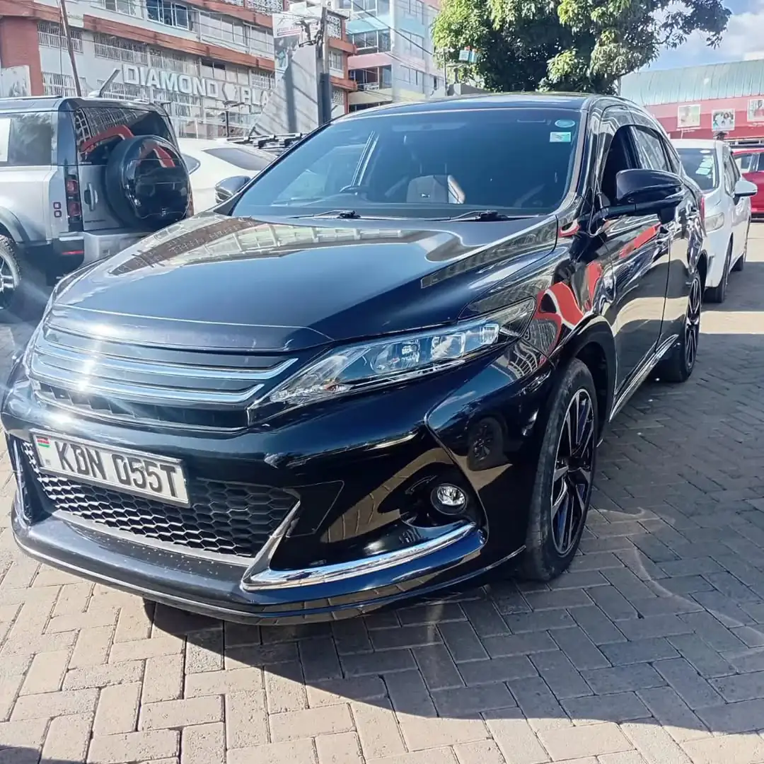 Toyota Harrier  New Shape 😲 QUICK SALE. Cars from 150K, 30% Deposit lipa pole pole. Hire purchase installments HP. UpTo 70% financing/finance NO CRB STATUS CHECK Trade in OK