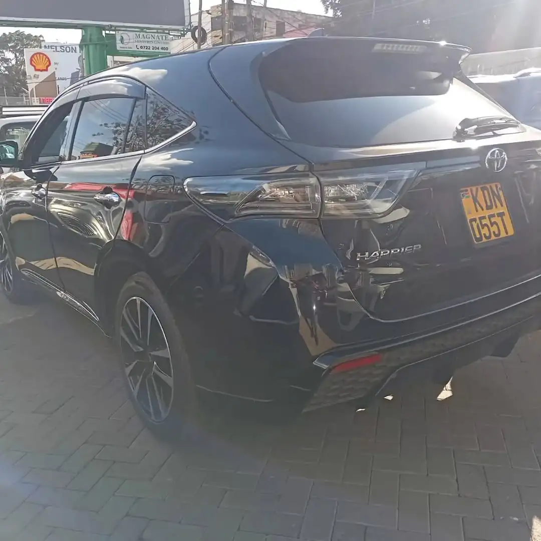 Toyota Harrier  New Shape 😲 QUICK SALE. Cars from 150K, 30% Deposit lipa pole pole. Hire purchase installments HP. UpTo 70% financing/finance NO CRB STATUS CHECK Trade in OK