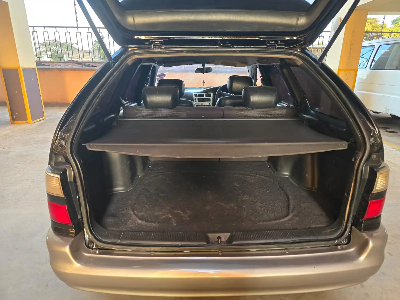 Toyota DX L Touring 😲 QUICK SALE. Cars from 150K, 30% Deposit lipa pole pole. Hire purchase installments HP. UpTo 70% financing/finance NO CRB STATUS CHECK Trade in OK