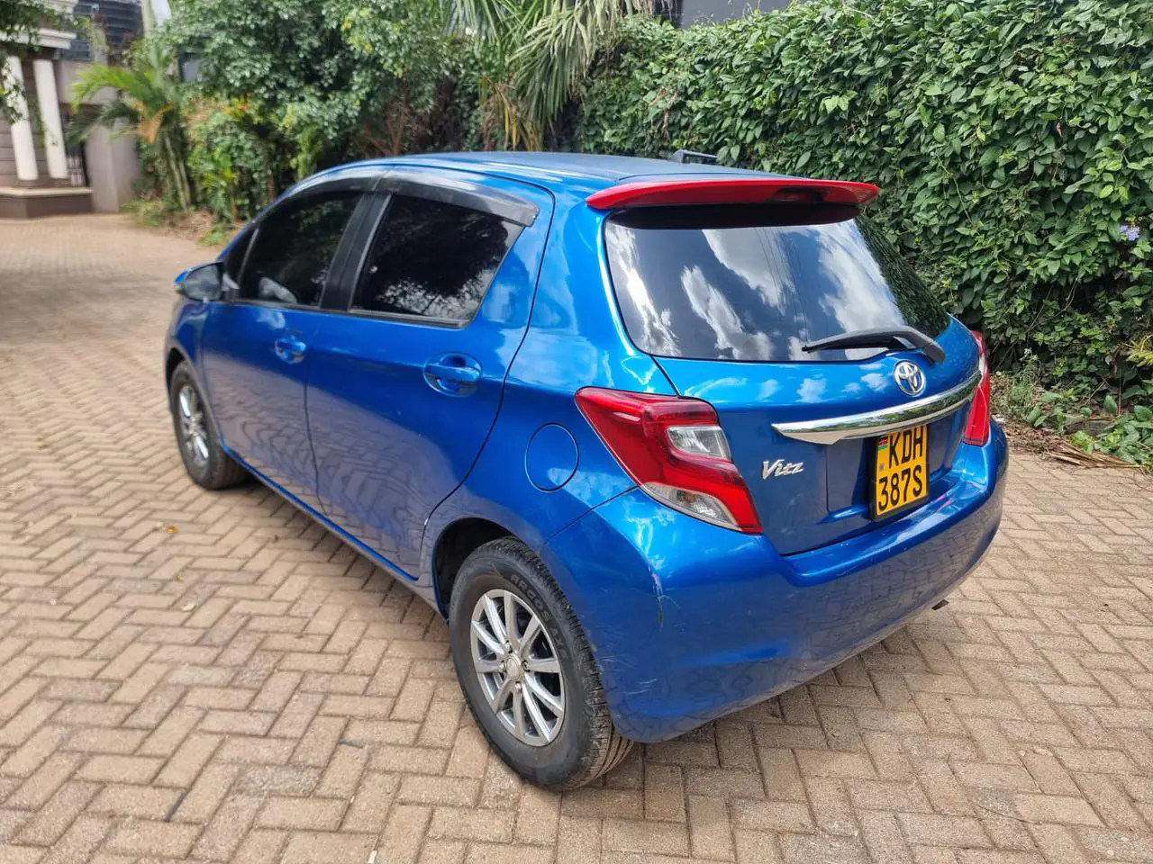 Toyota Vitz New Shape Amazing 😲 QUICK SALE. Cars from 150K, 30% Deposit lipa pole pole. Hire purchase installments HP. UpTo 70% financing/finance NO CRB STATUS CHECK Trade in OK