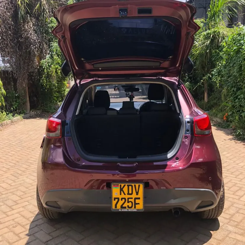 Mazda Demio New Shape 25k km low mileage 😲 QUICK SALE. Cars from 150K, 30% Deposit lipa pole pole. Hire purchase installments HP. UpTo 70% financing/finance NO CRB STATUS CHECK Trade in OK