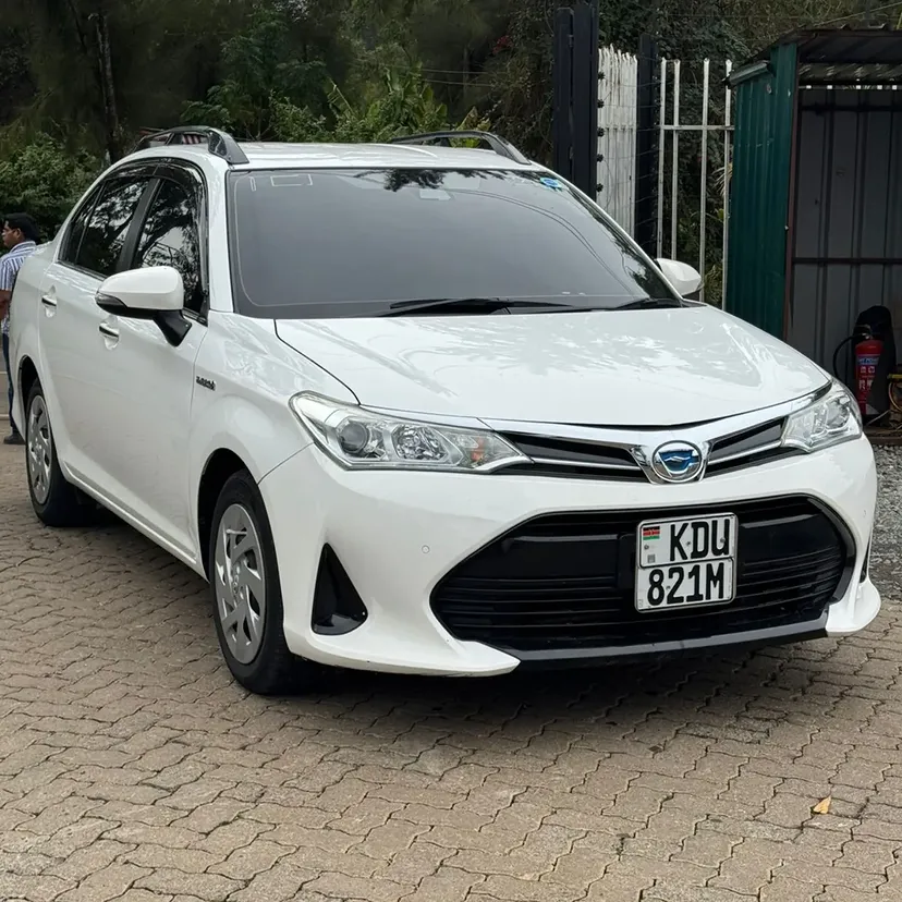 Toyota Corolla Axio New Shape New Arrival 😲 QUICK SALE. Cars from 150K, 30% Deposit lipa pole pole. Hire purchase installments HP. UpTo 70% financing/finance NO CRB STATUS CHECK Trade in OK Hybrid