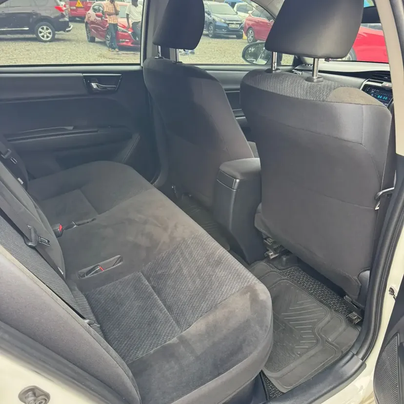 Toyota Corolla Axio New Shape New Arrival 😲 QUICK SALE. Cars from 150K, 30% Deposit lipa pole pole. Hire purchase installments HP. UpTo 70% financing/finance NO CRB STATUS CHECK Trade in OK Hybrid