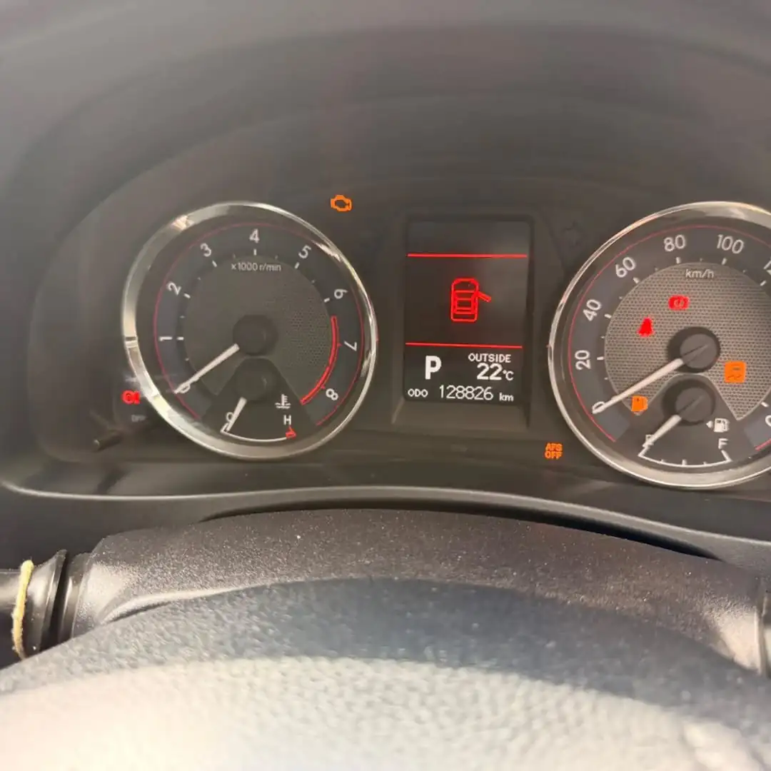 Toyota Auris Very Clean 😲 QUICK SALE. Cars from 150K, 30% Deposit lipa pole pole. Hire purchase installments HP. UpTo 70% financing/finance NO CRB STATUS CHECK Trade in OK