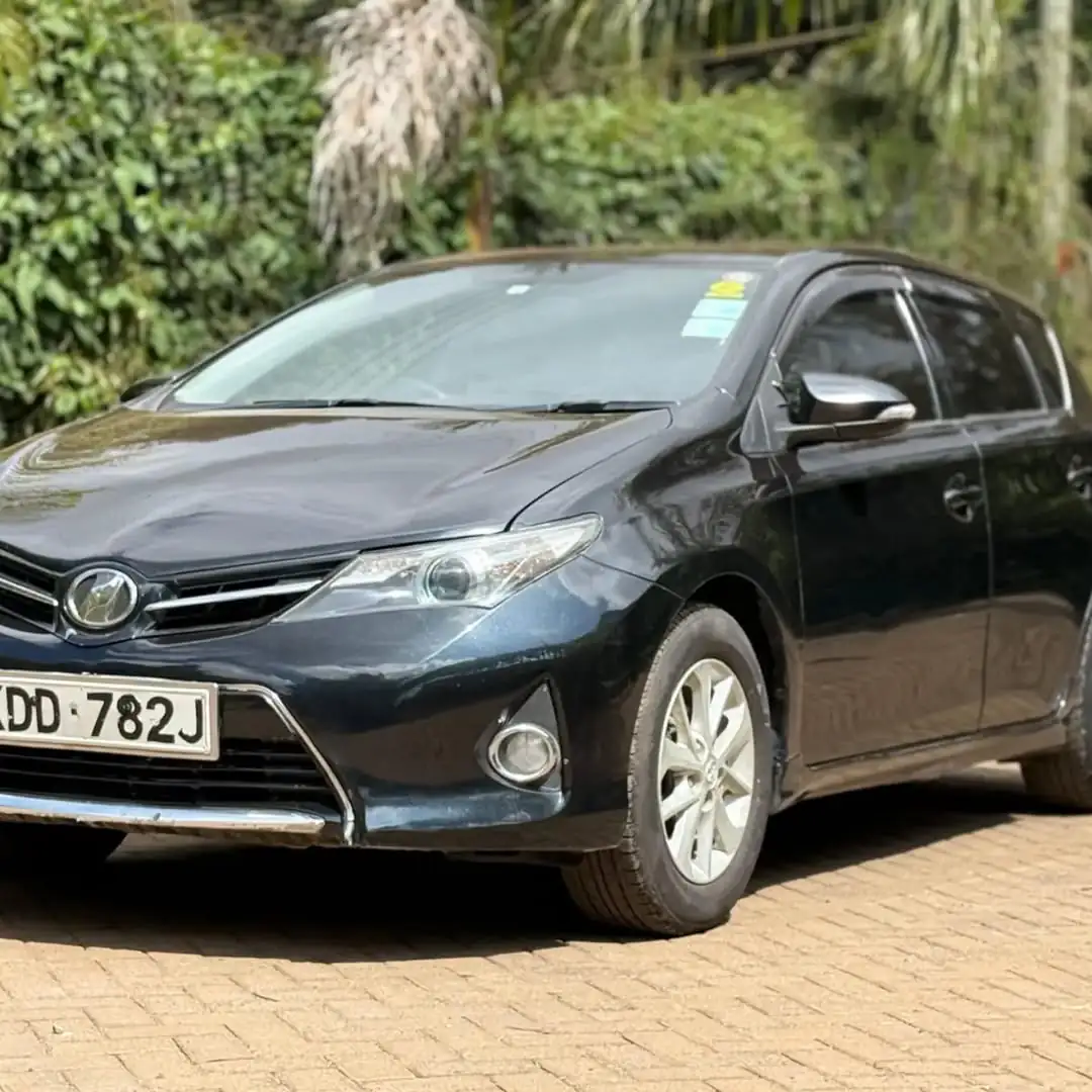Toyota Auris Very Clean 😲 QUICK SALE. Cars from 150K, 30% Deposit lipa pole pole. Hire purchase installments HP. UpTo 70% financing/finance NO CRB STATUS CHECK Trade in OK