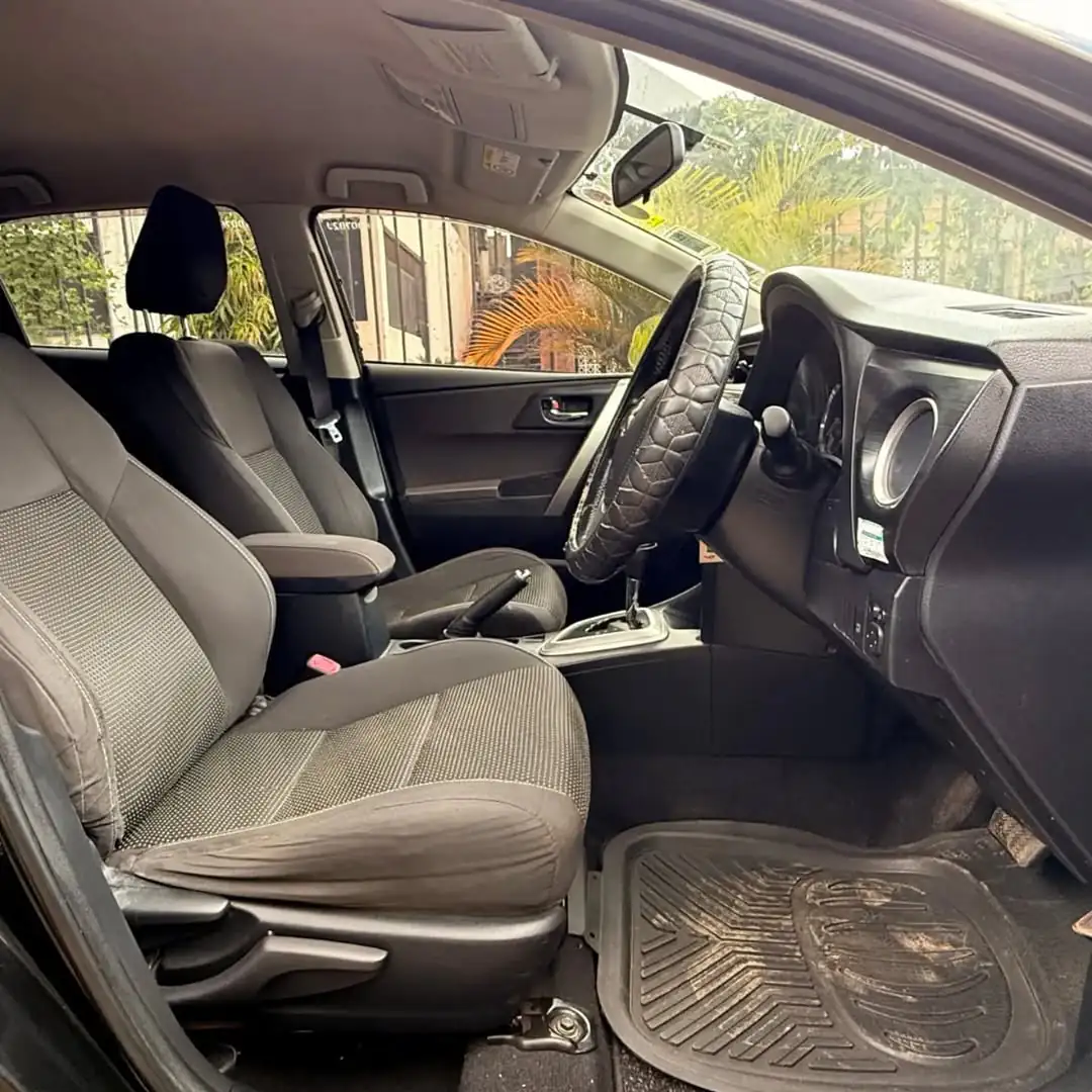 Toyota Auris Very Clean 😲 QUICK SALE. Cars from 150K, 30% Deposit lipa pole pole. Hire purchase installments HP. UpTo 70% financing/finance NO CRB STATUS CHECK Trade in OK