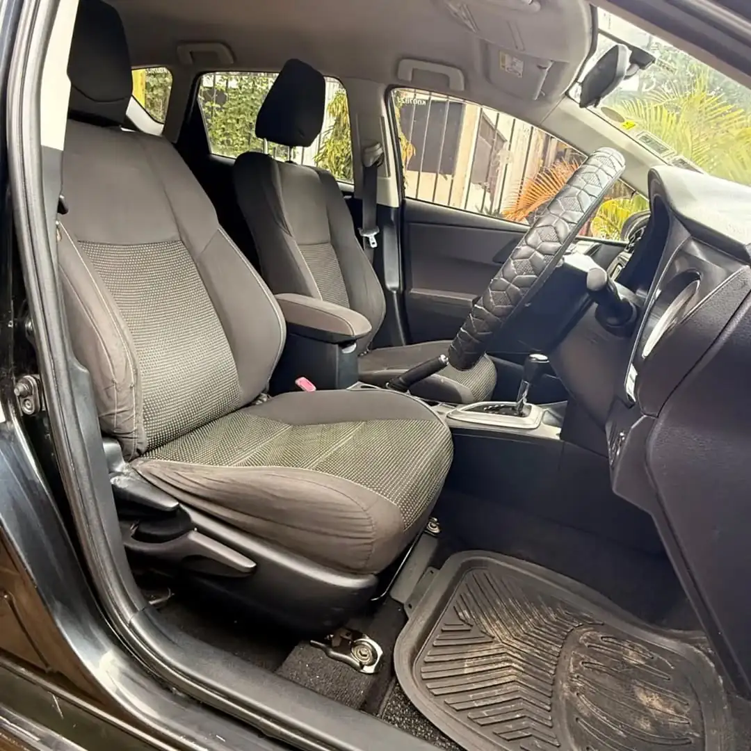 Toyota Auris Very Clean 😲 QUICK SALE. Cars from 150K, 30% Deposit lipa pole pole. Hire purchase installments HP. UpTo 70% financing/finance NO CRB STATUS CHECK Trade in OK