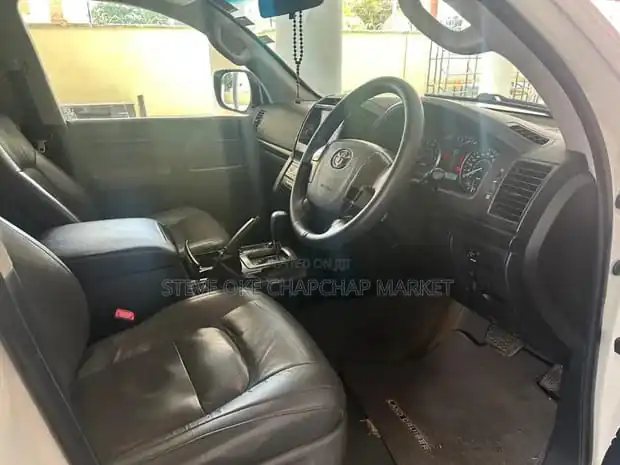 Toyota Land Cruiser V8 2012 3.9M Asian Owner 200 series 💪 Fully Loaded QUICK SALE. Cars from 150K, 30% Deposit lipa pole pole. Hire purchase installments HP Car IMPORT 0% DEPOSIT. UpTo 70% financing/finance NO CRB STATUS CHECK Trade in OK