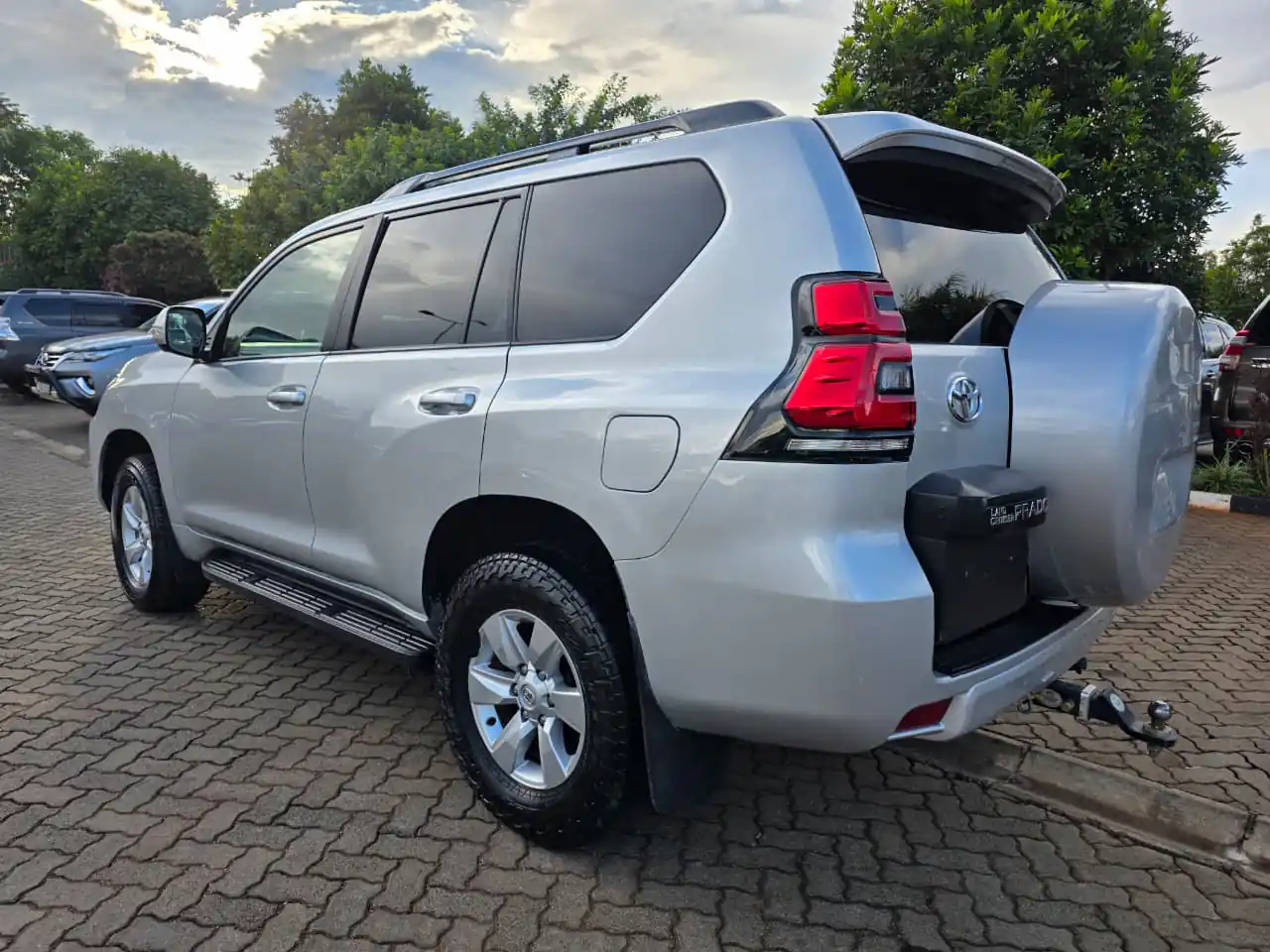 Toyota Land Cruiser Prado 2021 VX 💪 Fully Loaded QUICK SALE. Cars from 150K, 30% Deposit lipa pole pole. Hire purchase installments HP Car IMPORT 0% DEPOSIT. UpTo 70% financing/finance NO CRB STATUS CHECK Trade in OK