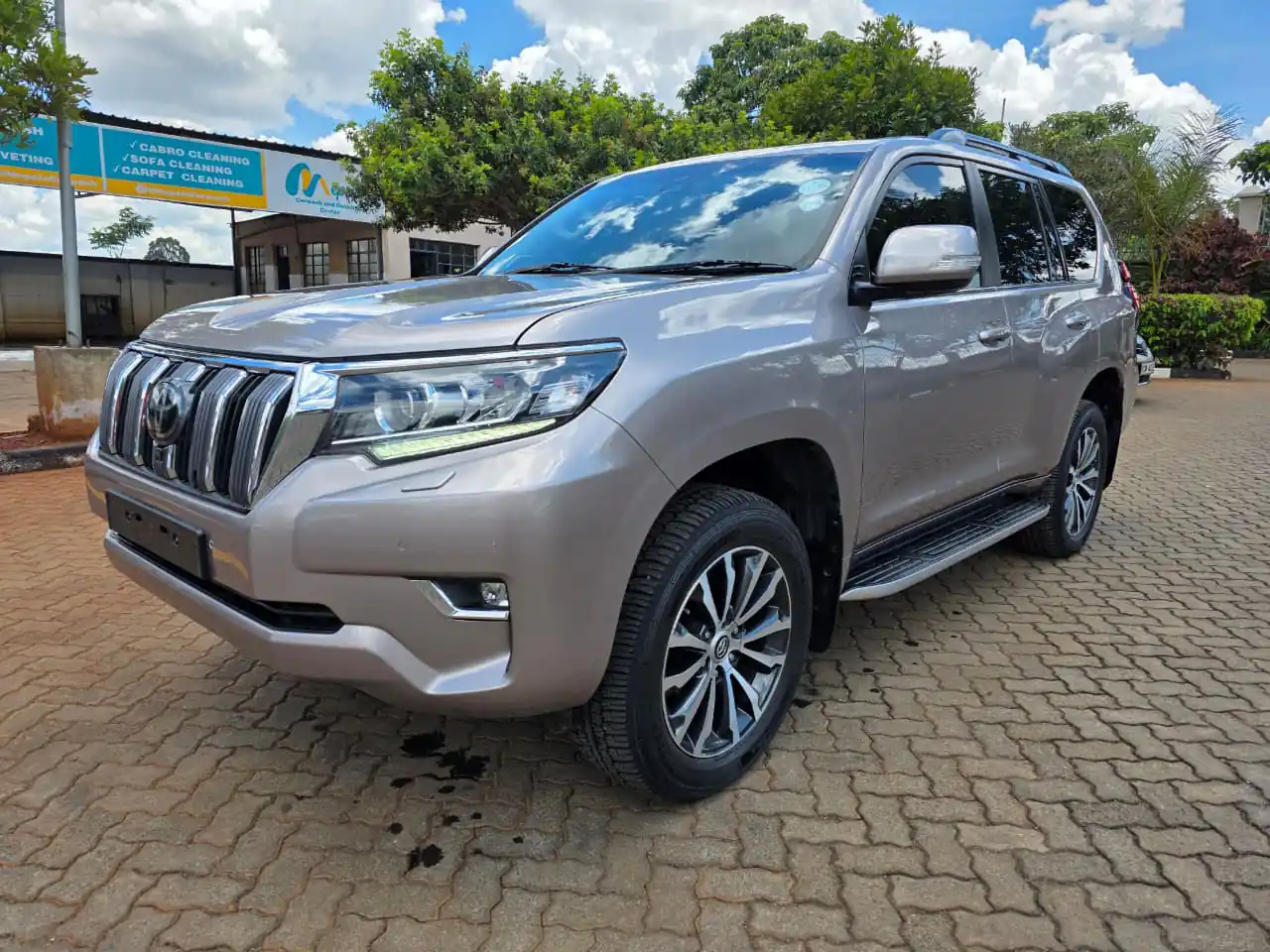 Toyota Land Cruiser Prado 2021 VX 💪 Fully Loaded QUICK SALE. Cars from 150K, 30% Deposit lipa pole pole. Hire purchase installments HP Car IMPORT 0% DEPOSIT. UpTo 70% financing/finance NO CRB STATUS CHECK Trade in OK