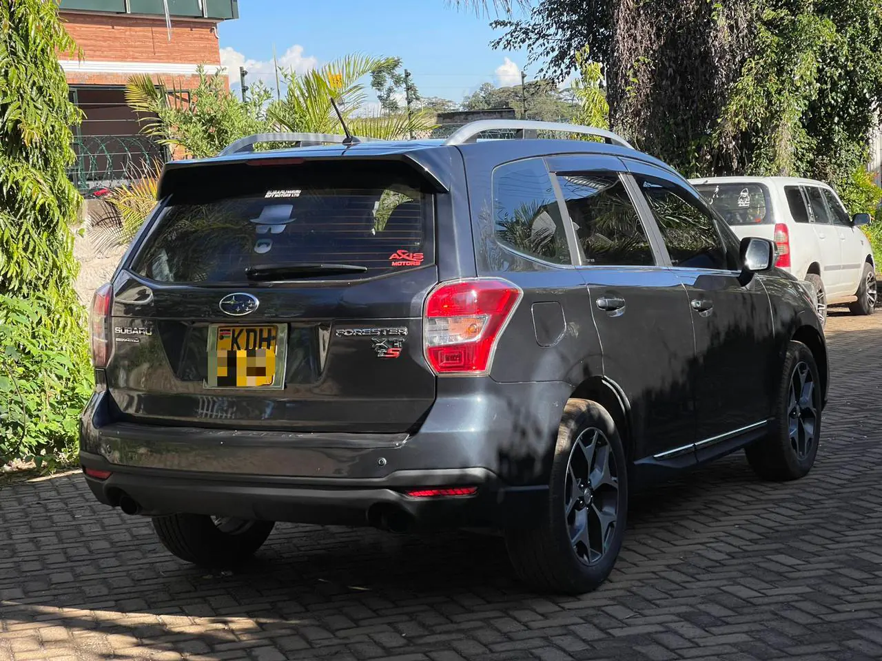 Subaru Forester with Sunroof SJ5 😲 QUICK SALE. Cars from 150K, 30% Deposit lipa pole pole. Hire purchase installments HP. UpTo 70% financing/finance NO CRB STATUS CHECK Trade in OK
