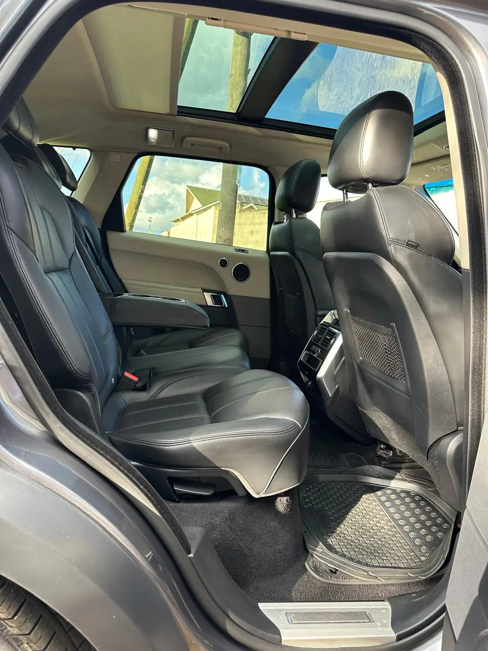 RANGE ROVER SPORT KDX Lady Owner 6.3M nego💪 Fully Loaded QUICK SALE. Cars from 150K, 30% Deposit lipa pole pole. Hire purchase installments HP Car IMPORT 0% DEPOSIT. UpTo 70% financing/finance NO CRB STATUS CHECK Trade in OK