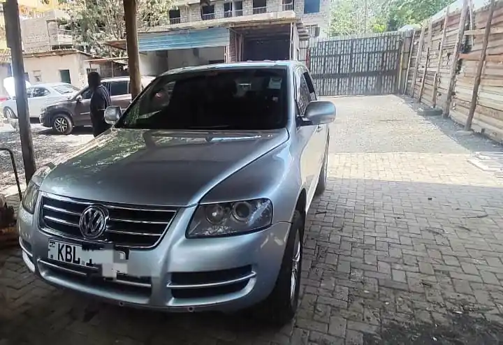 Volkswagen Touareg Asian owner QUICK SALE. Cars from 150K, 30% Deposit lipa pole pole. Hire purchase installments HP Car IMPORT 0% DEPOSIT. UpTo 70% financing/finance NO CRB STATUS CHECK Trade in OK