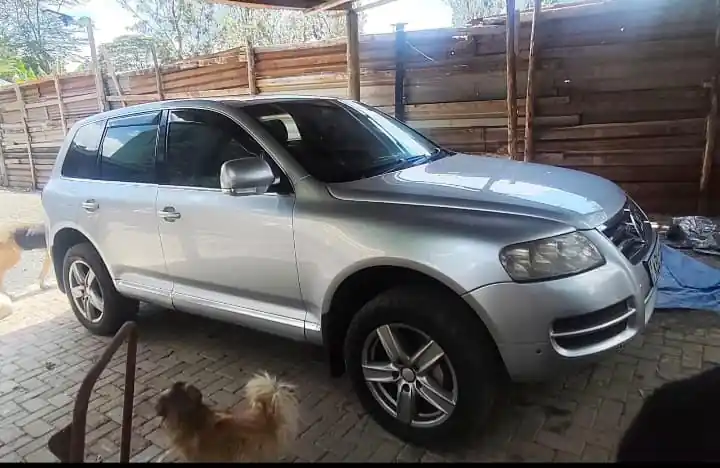 Volkswagen Touareg Asian owner QUICK SALE. Cars from 150K, 30% Deposit lipa pole pole. Hire purchase installments HP Car IMPORT 0% DEPOSIT. UpTo 70% financing/finance NO CRB STATUS CHECK Trade in OK