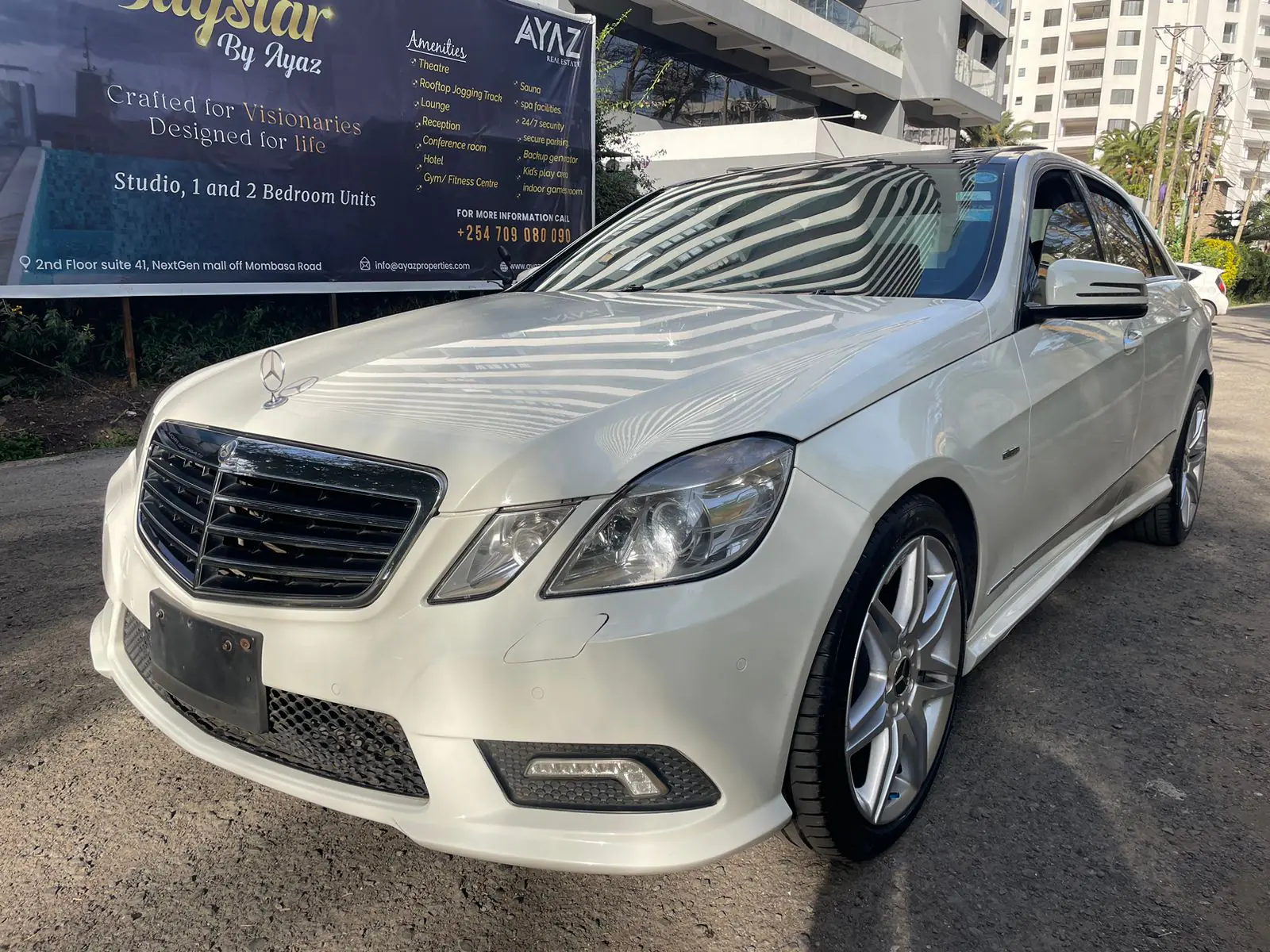 Mercedes Benz E250 Panoramic View Sunroof 😲 QUICK SALE. Cars from 150K, 30% Deposit lipa pole pole. Hire purchase installments HP. UpTo 70% financing/finance NO CRB STATUS CHECK Trade in OK