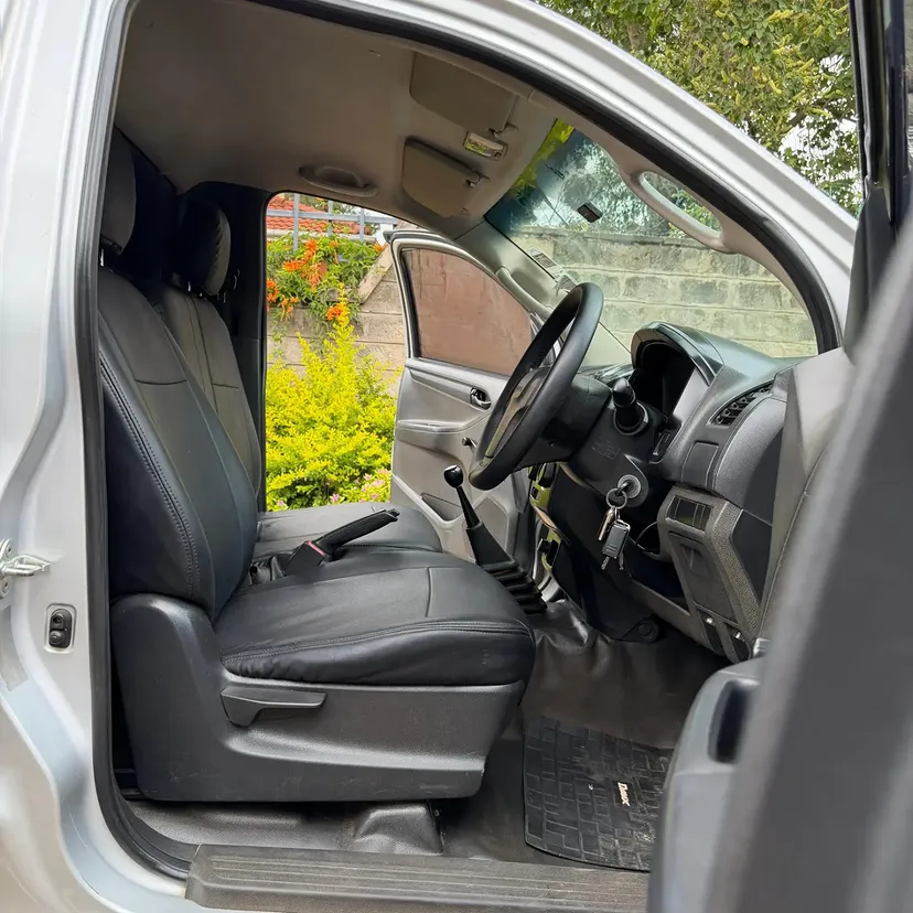 Isuzu D-Max Single Cab 😲 😳 QUICK SALE. Cars from 150K, 30% Deposit lipa pole pole. Hire purchase installments HP Car IMPORT 0% DEPOSIT. UpTo 70% financing/finance NO CRB STATUS CHECK Trade in OK