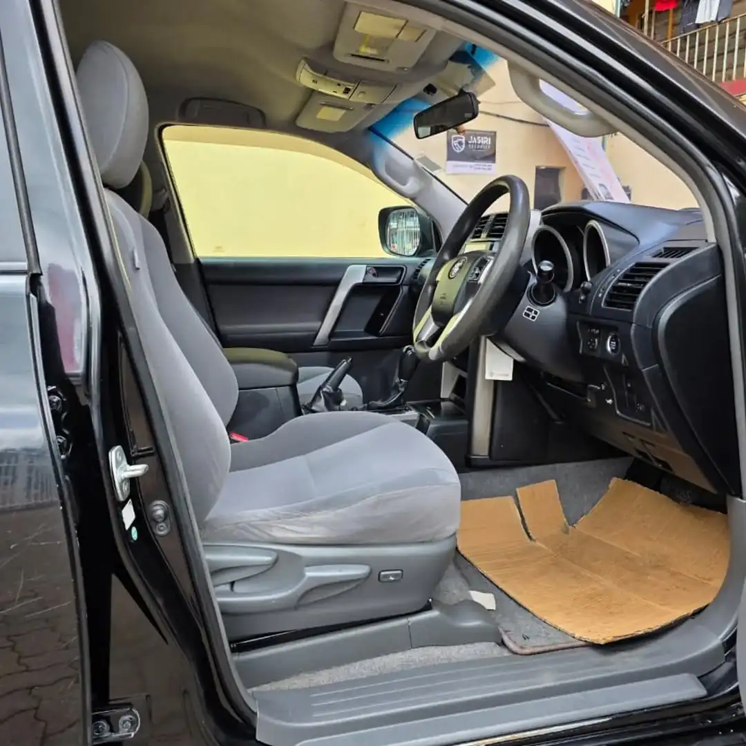 Toyota Land Cruiser Prado 2013 2.7M ONLY 😲 💪 Fully Loaded QUICK SALE. Cars from 150K, 30% Deposit lipa pole pole. Hire purchase installments HP Car IMPORT 0% DEPOSIT. UpTo 70% financing/finance NO CRB STATUS CHECK Trade in OK