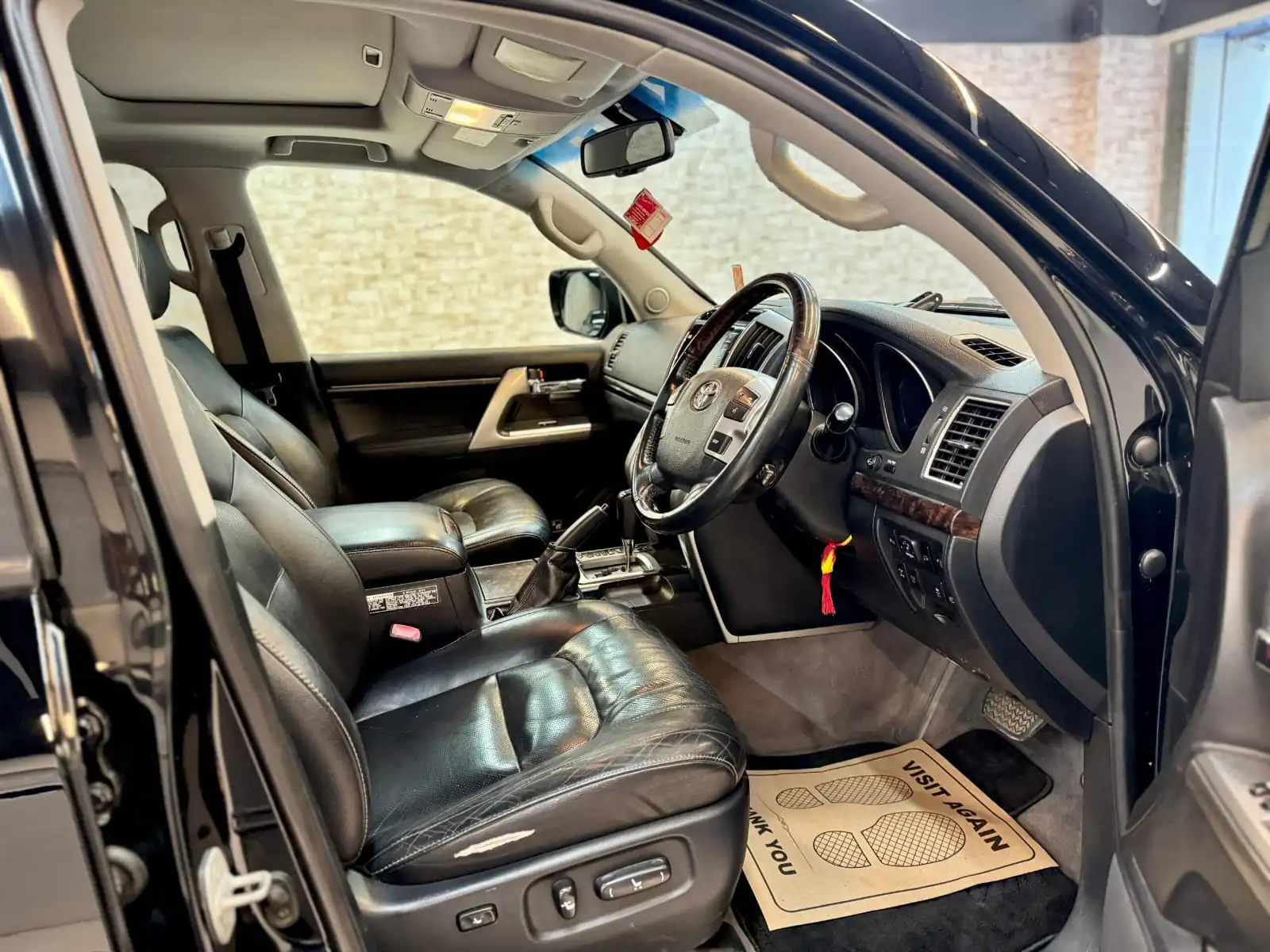 Toyota Land Cruiser V8 Vx DIESEL 200😲 💪 Fully Loaded QUICK SALE. Cars from 150K, 30% Deposit lipa pole pole. Hire purchase installments HP Car IMPORT 0% DEPOSIT. UpTo 70% financing/finance NO CRB STATUS CHECK Trade in OK