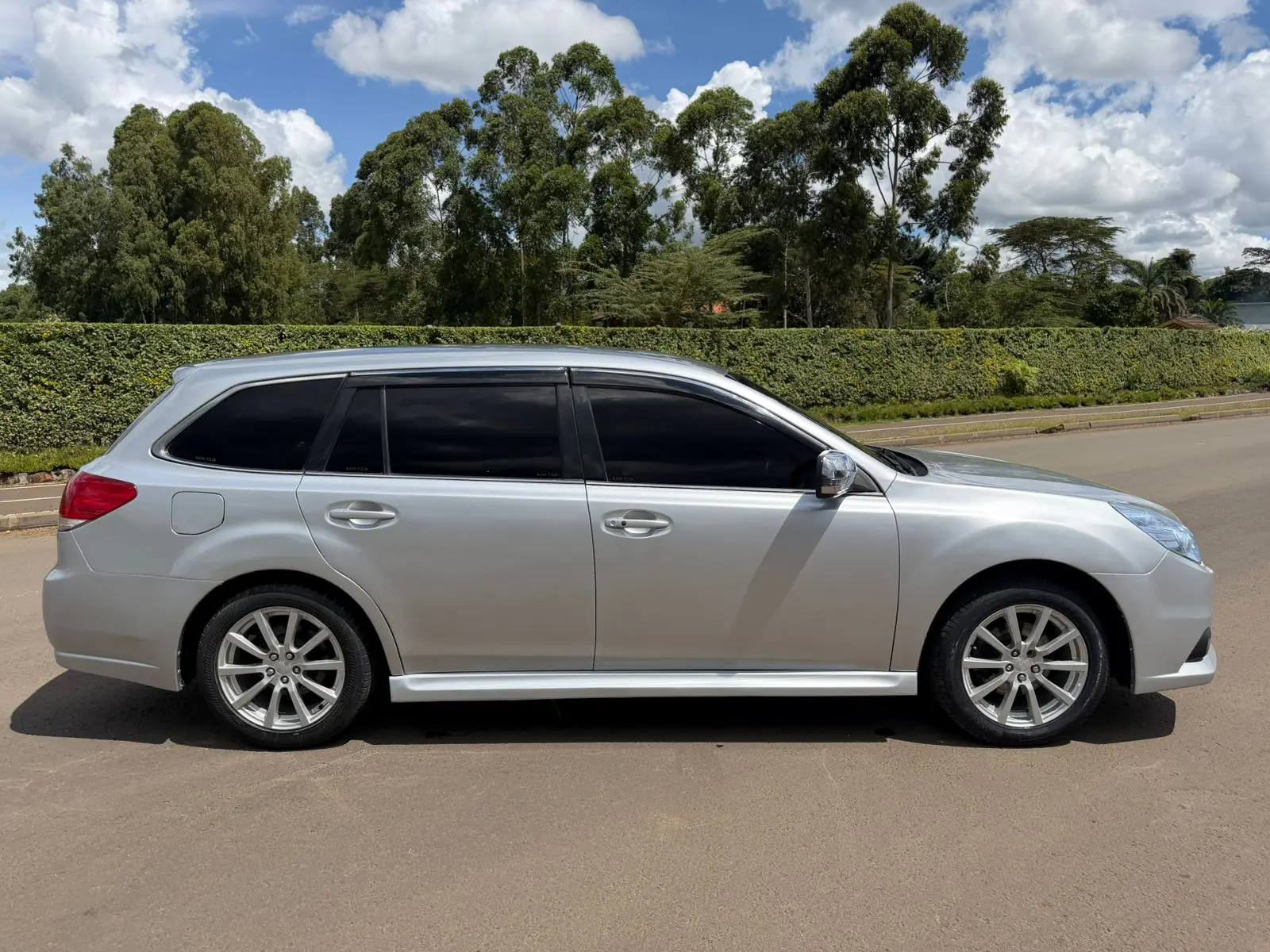 Subaru legacy😲 QUICK SALE. Cars from 150K, 30% Deposit lipa pole pole. Hire purchase installments HP. UpTo 70% financing/finance NO CRB STATUS CHECK Trade in OK