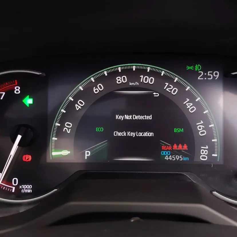 Toyota RAV4 with  Sunroof 2020 3.4M ONLY 44k Km😲 QUICK SALE. Cars from 150K, 30% Deposit lipa pole pole. Hire purchase installments HP. UpTo 70% financing/finance NO CRB STATUS CHECK Trade in OK