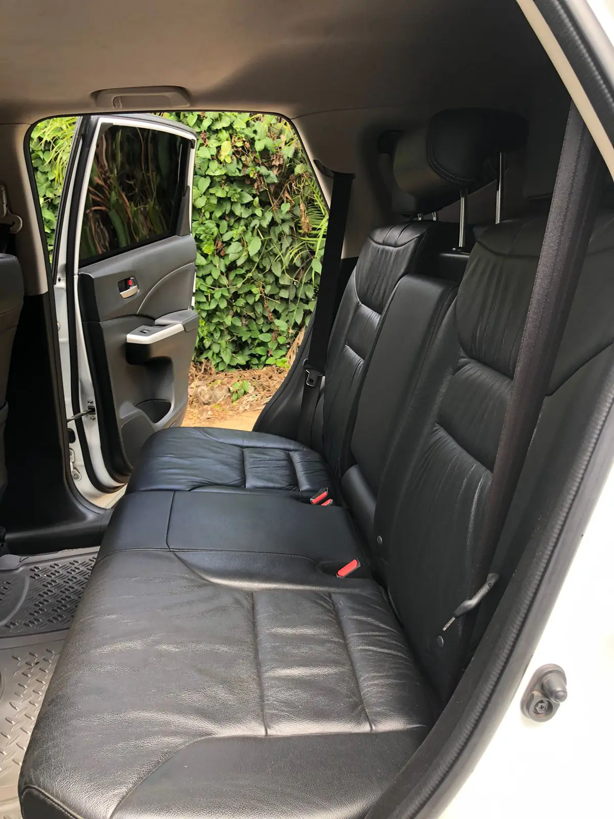 Honda CRV Sports New Shape with Sunroof 😲 QUICK SALE. Cars from 150K, 30% Deposit lipa pole pole. Hire purchase installments HP. UpTo 70% financing/finance NO CRB STATUS CHECK Trade in OK