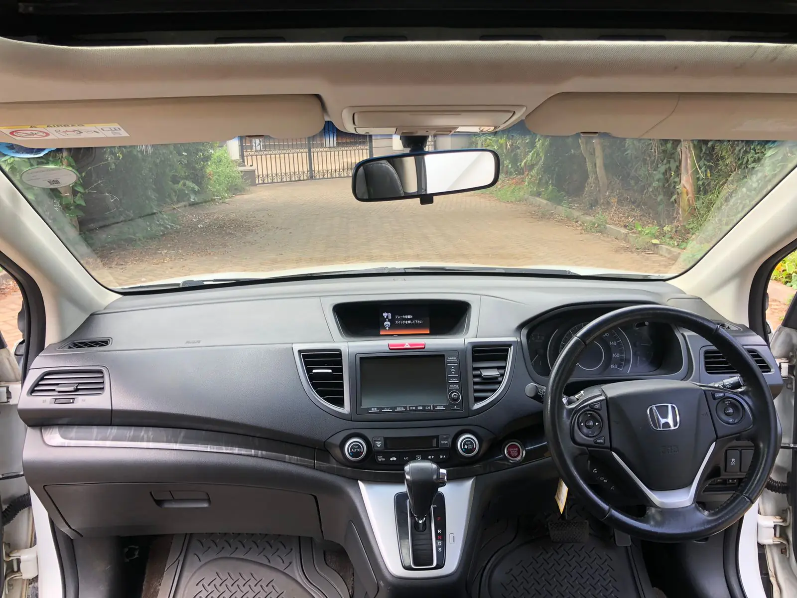 Honda CRV Sports New Shape with Sunroof 😲 QUICK SALE. Cars from 150K, 30% Deposit lipa pole pole. Hire purchase installments HP. UpTo 70% financing/finance NO CRB STATUS CHECK Trade in OK