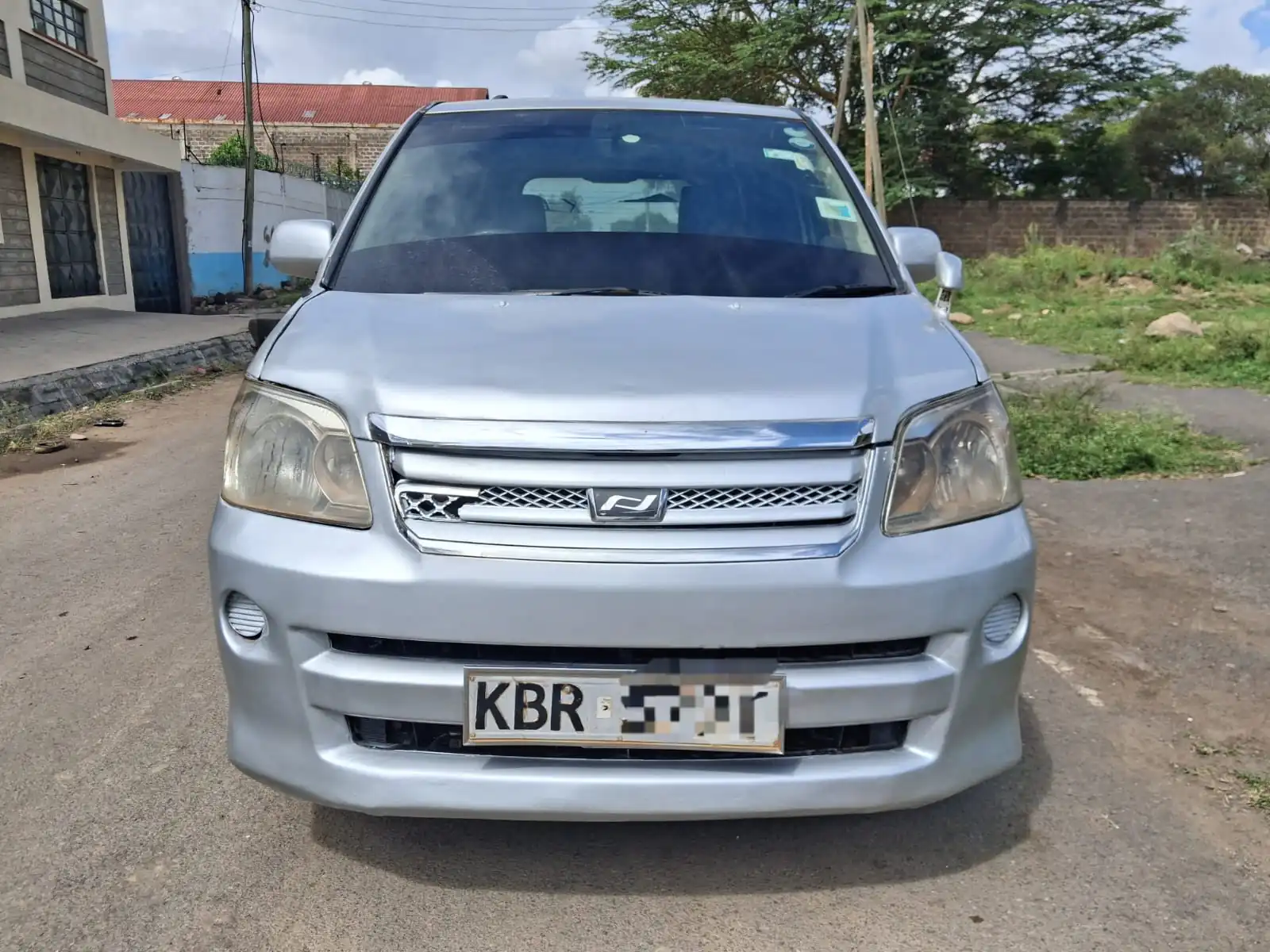 Toyota Noah 😲 QUICK SALE. Cars from 150K, 30% Deposit lipa pole pole. Hire purchase installments HP. UpTo 70% financing/finance NO CRB STATUS CHECK Trade in OK
