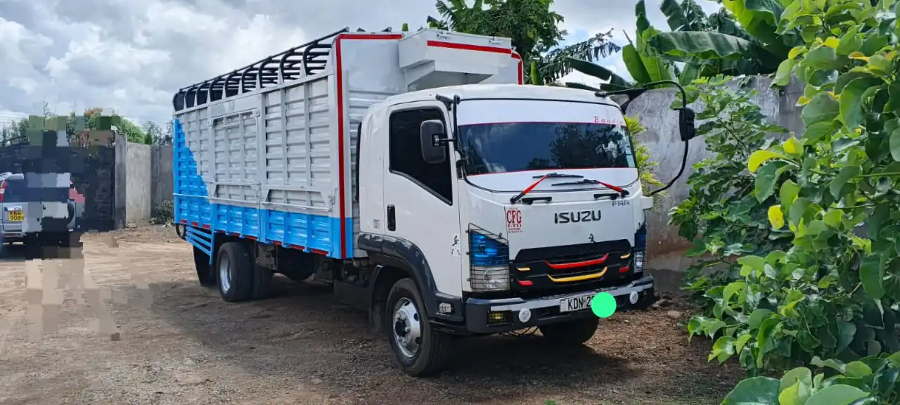 ISUZU FRR lorry On offer Local Assembly 😲 QUICK SALE. Cars from 150K, 30% Deposit lipa pole pole. Hire purchase installments HP. UpTo 70% financing/finance NO CRB STATUS CHECK Trade in OK