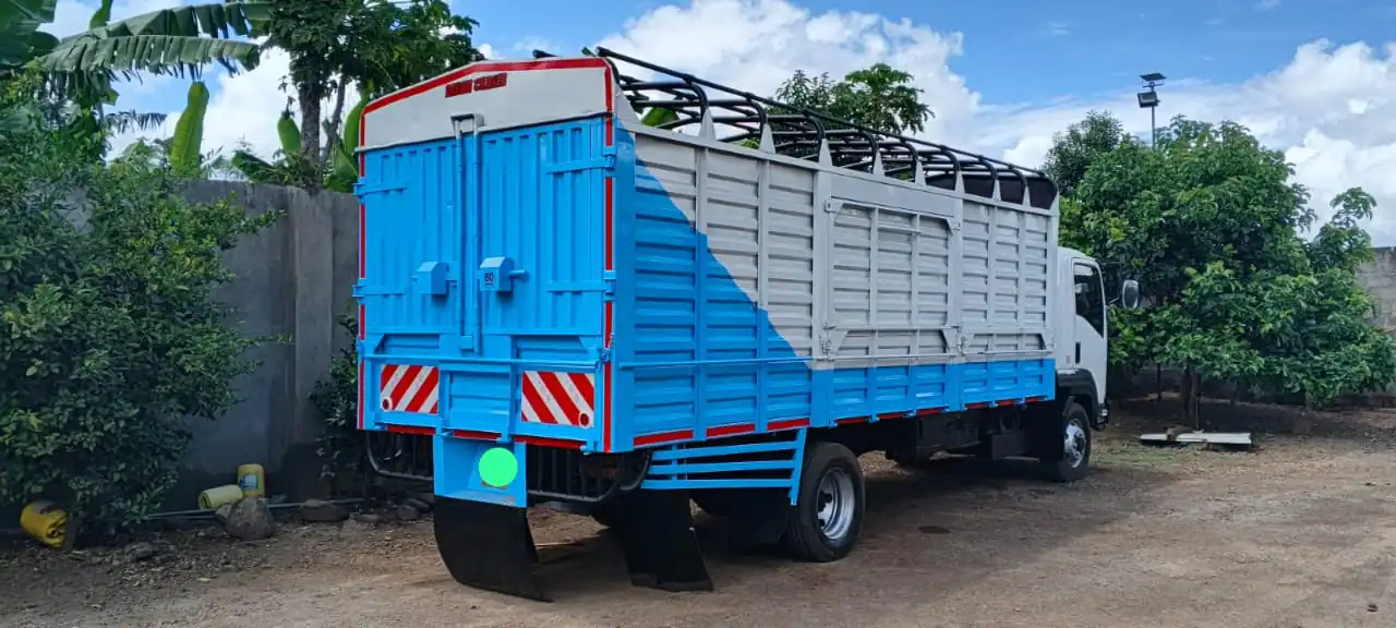 ISUZU FRR lorry On offer Local Assembly 😲 QUICK SALE. Cars from 150K, 30% Deposit lipa pole pole. Hire purchase installments HP. UpTo 70% financing/finance NO CRB STATUS CHECK Trade in OK