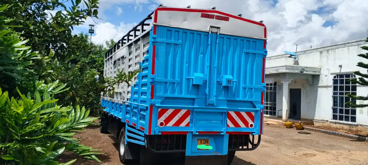 ISUZU FRR lorry On offer Local Assembly 😲 QUICK SALE. Cars from 150K, 30% Deposit lipa pole pole. Hire purchase installments HP. UpTo 70% financing/finance NO CRB STATUS CHECK Trade in OK