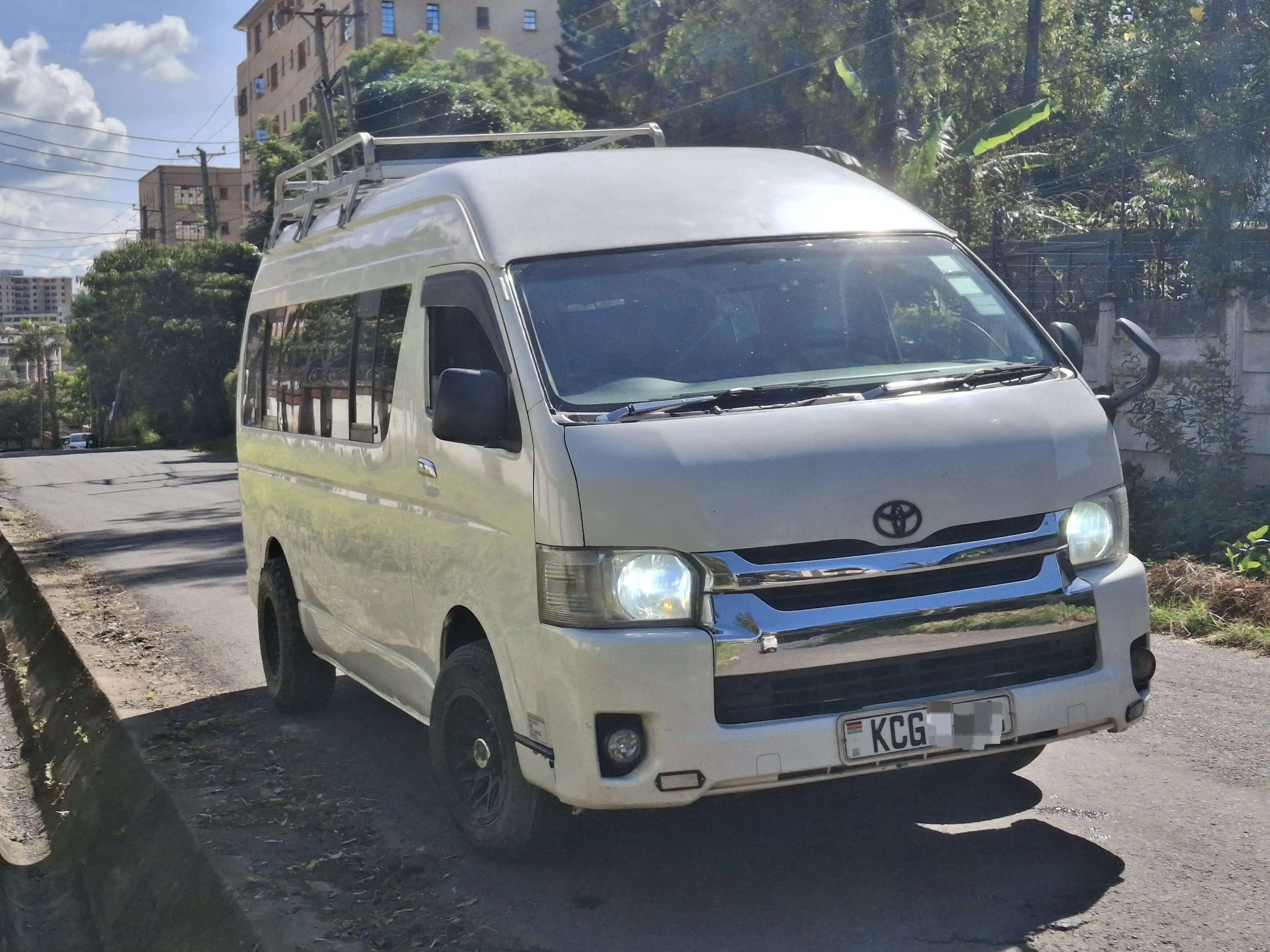 Toyota Hiace 9L😲 QUICK SALE. Cars from 150K, 30% Deposit lipa pole pole. Hire purchase installments HP. UpTo 70% financing/finance NO CRB STATUS CHECK Trade in OK