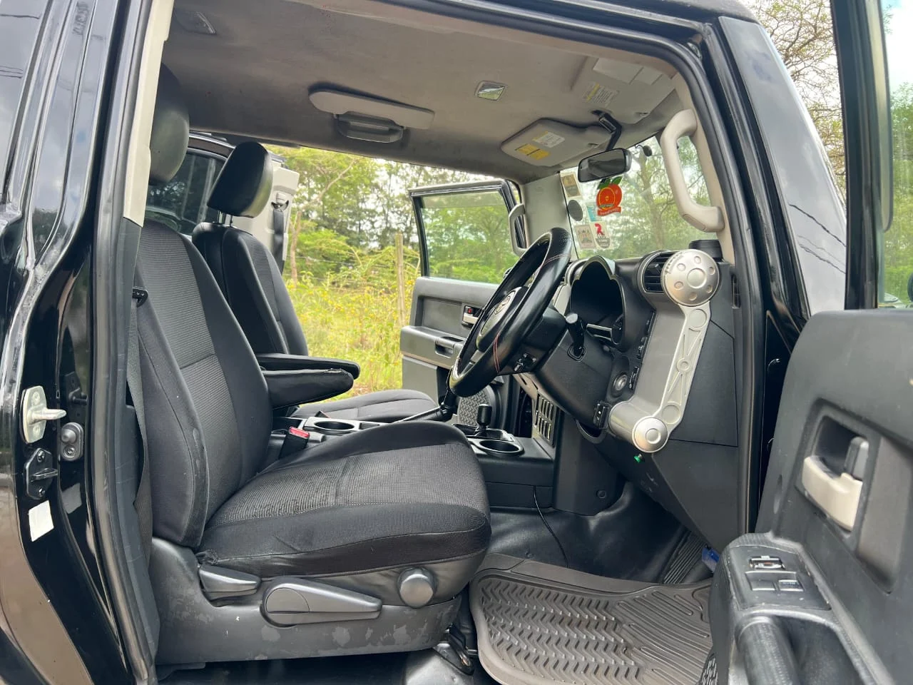 Toyota FJ CRUISER Wow 😲 💪 Fully Loaded QUICK SALE. Cars from 150K, 30% Deposit lipa pole pole. Hire purchase installments HP Car IMPORT 0% DEPOSIT. UpTo 70% financing/finance NO CRB STATUS CHECK Trade in OK
