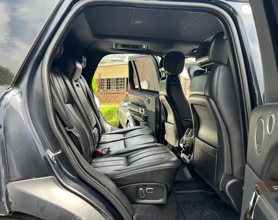 Range Rover Vogue Autobiography 4.4😲 💪 Fully Loaded QUICK SALE. Cars from 150K, 30% Deposit lipa pole pole. Hire purchase installments HP Car IMPORT 0% DEPOSIT. UpTo 70% financing/finance NO CRB STATUS CHECK Trade in OK