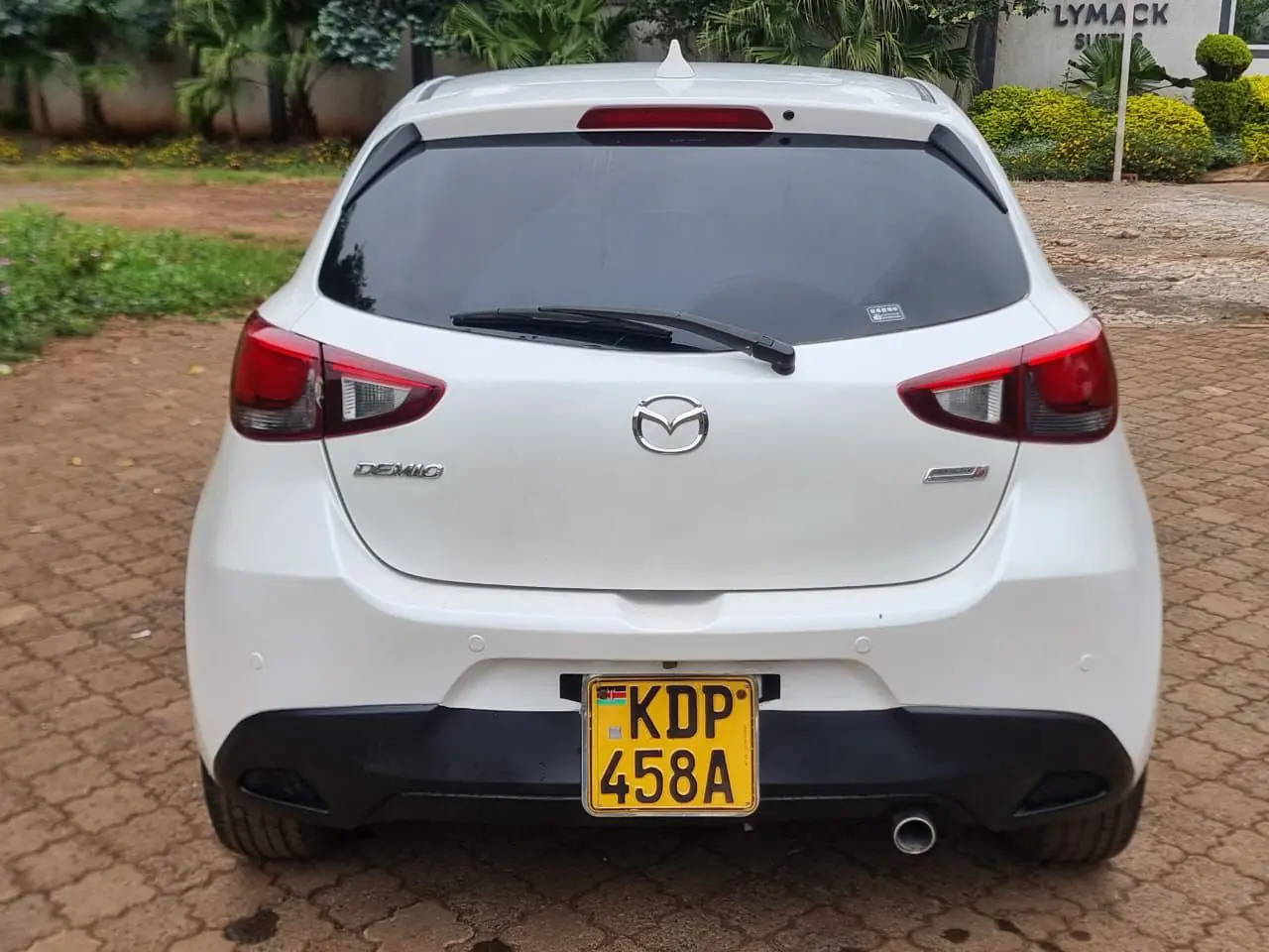 Mazda Demio QUICK SALE 😲. Cars from 150K, 30% Deposit lipa pole pole. Hire purchase installments HP. UpTo 70% financing/finance NO CRB STATUS CHECK Trade in OK