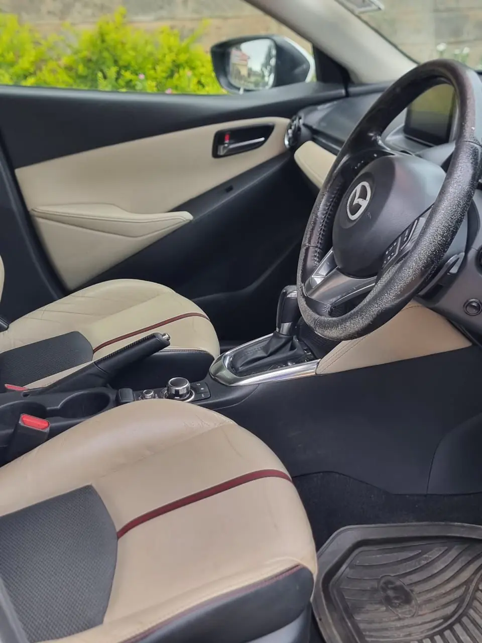 Mazda Demio QUICK SALE 😲. Cars from 150K, 30% Deposit lipa pole pole. Hire purchase installments HP. UpTo 70% financing/finance NO CRB STATUS CHECK Trade in OK