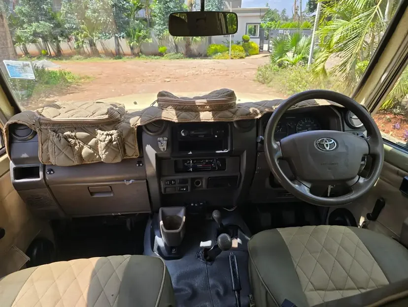 Toyota Land-Cruiser ToursVan Hard-top 😲 💪 Fully Loaded QUICK SALE. Cars from 150K, 30% Deposit lipa pole pole. Hire purchase installments HP Car IMPORT 0% DEPOSIT. UpTo 70% financing/finance NO CRB STATUS CHECK Trade in Ok