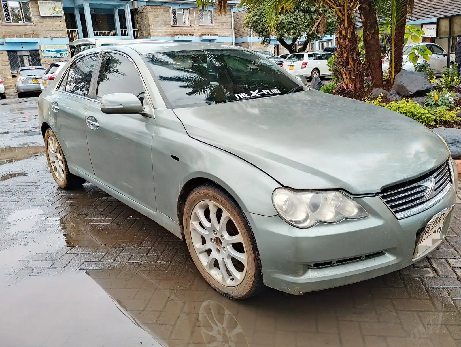 Toyota Mark X 350k ONLY 😲 QUICK SALE. Cars from 150K, 30% Deposit lipa pole pole. Hire purchase installments HP. UpTo 70% financing/finance NO CRB STATUS CHECK Trade in OK