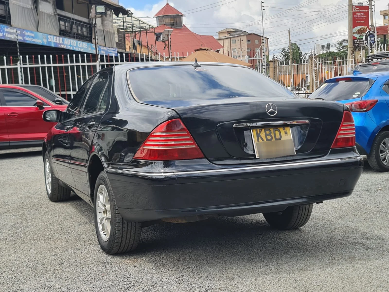 Mercedes Benz S class  with Sunroof 😲 QUICK SALE. Cars from 150K, 30% Deposit lipa pole pole. Hire purchase installments HP. UpTo 70% financing/finance NO CRB STATUS CHECK Trade in OK