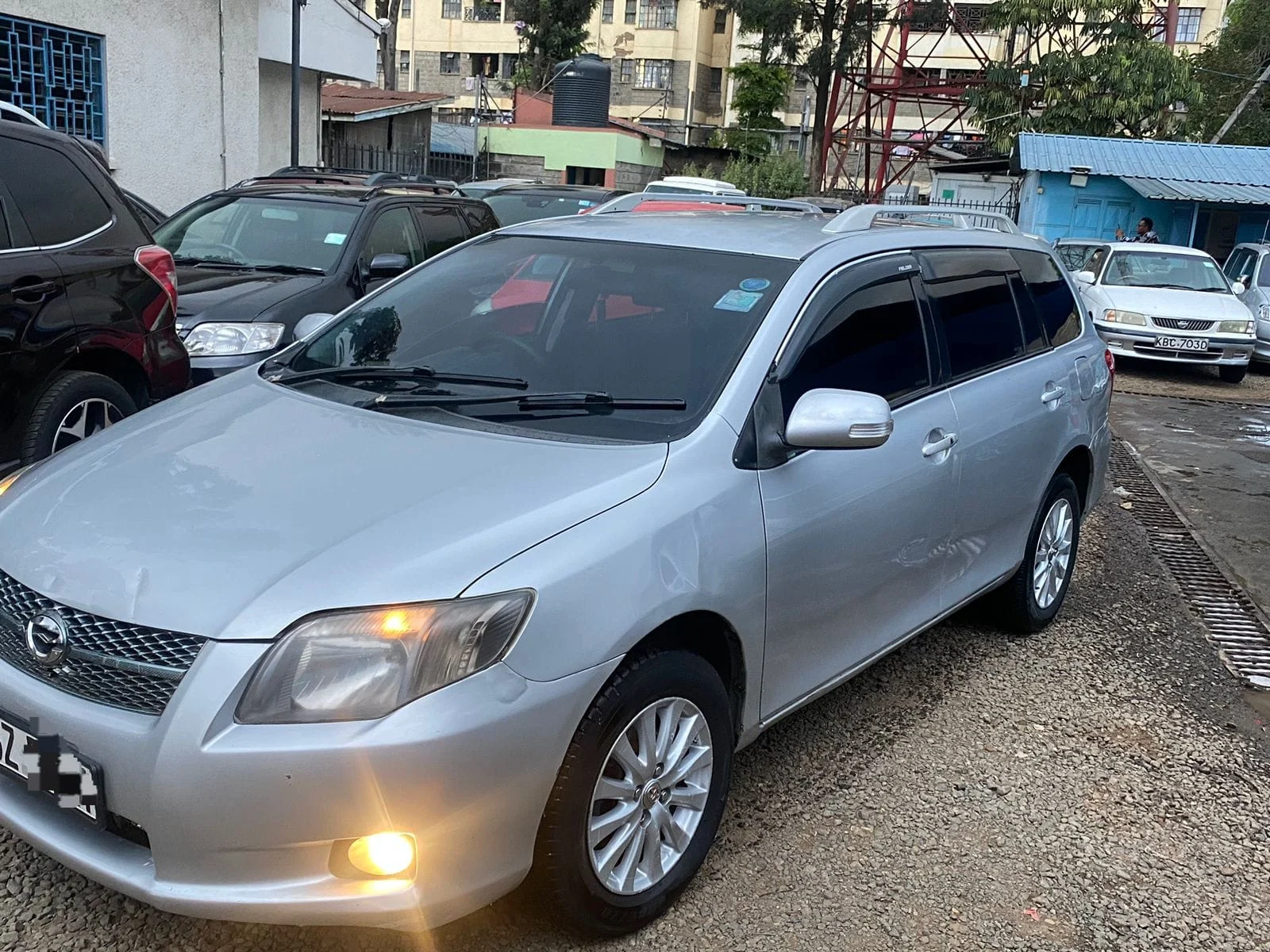 Toyota Corolla Fielder QUICK SALE 😲. Cars from 150K, 30% Deposit lipa pole pole. Hire purchase installments HP. UpTo 70% financing/finance NO CRB STATUS CHECK Trade in OK